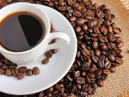 צריכת קפה מלווה בשכיחות נמוכה יותר של הגבלה בזרימת האוויר בנשים לאחר-מנופאוזה (Respir Investig)