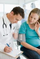 לדיכוי רמות TSH משנית להריון בטרימסטר הראשון אין השפעה על התוצאות באם וביילוד (Eur Thyroid J)