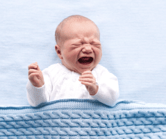 תינוק בן ארבעה חודשים מאושפז במצב קשה במחלקת טיפול נמרץ לאחר שחלה בשעלת (הודעת בי